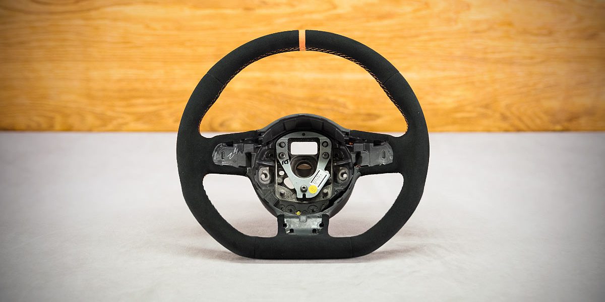 Audi TT 8J Custom steering wheel