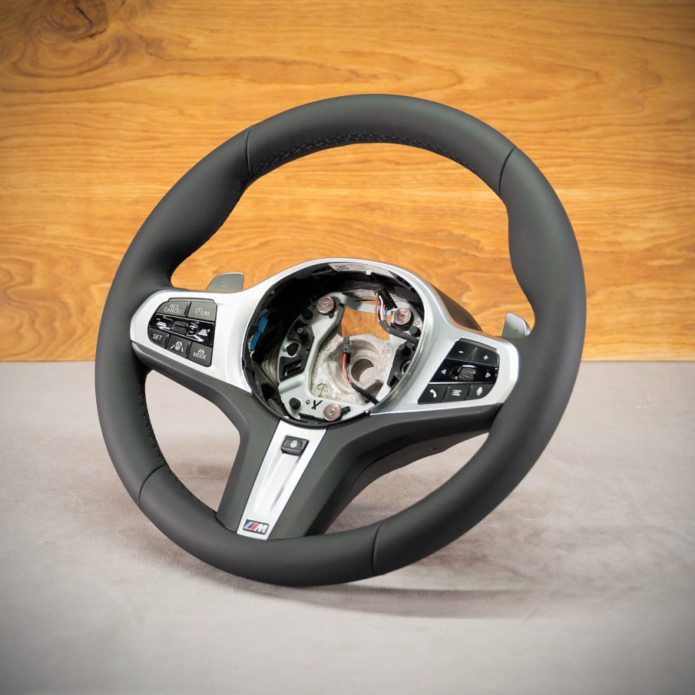MW X7 Custom steering wheel