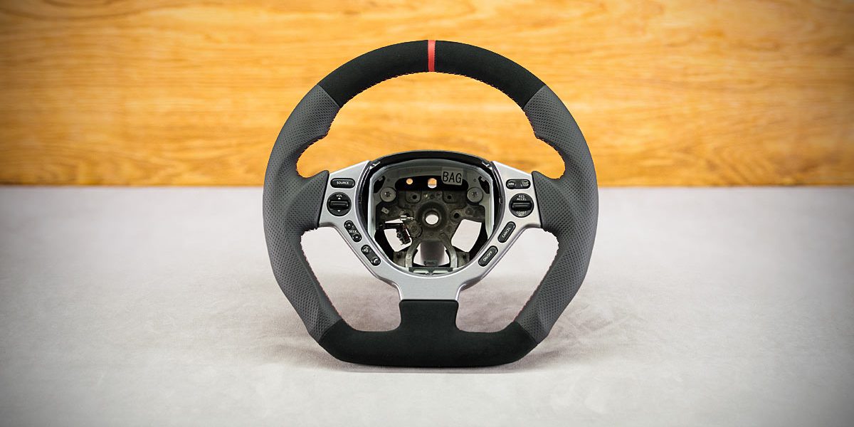 Nissan GT-R Custom steering wheel