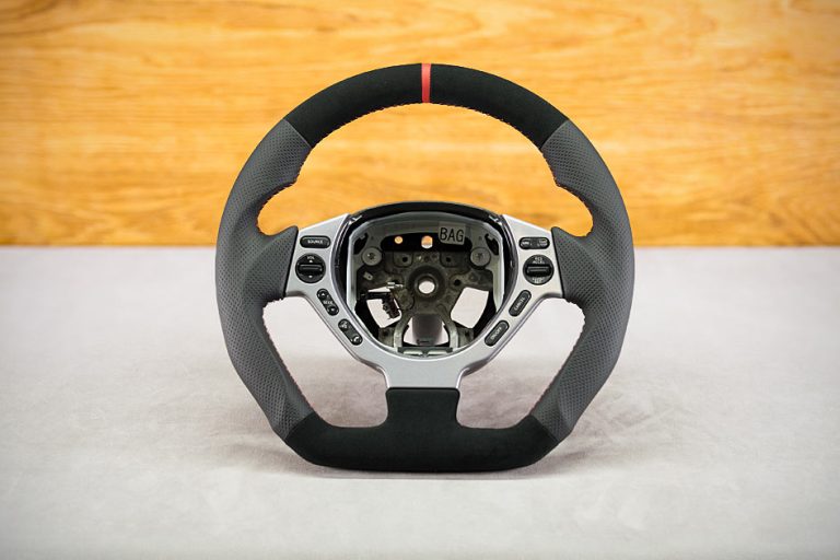 Nissan GT-R Custom steering wheel