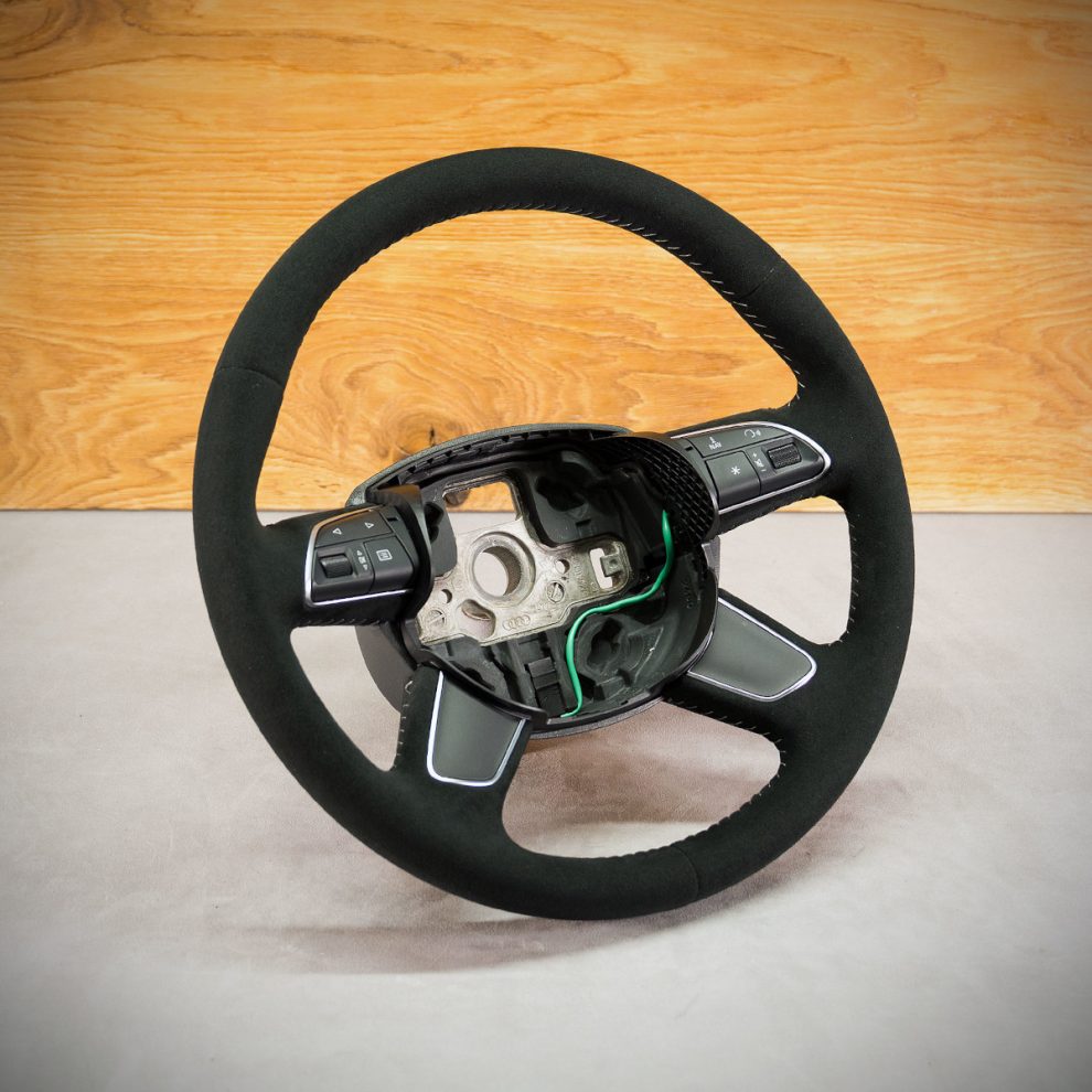 Audi Q3 Custom steering wheel