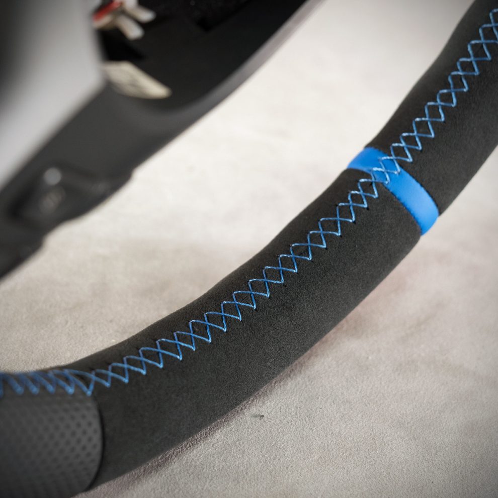 BMW E46 Custom steering wheel