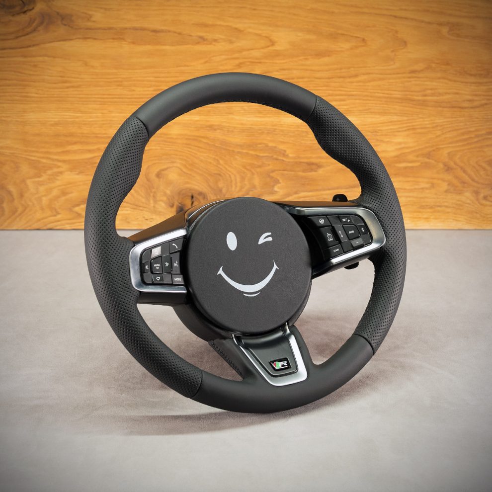 Jaguar E-pace Custom steering wheel