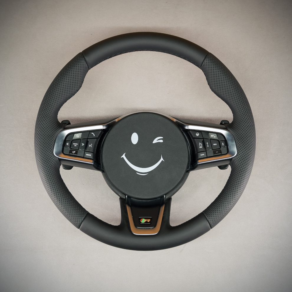 Jaguar E-pace Custom steering wheel