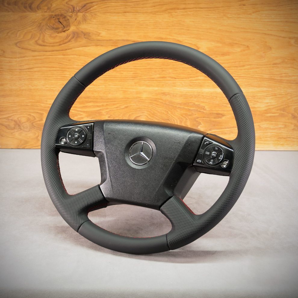 Mercedes-Benz Actros MP4 Custom steering wheel