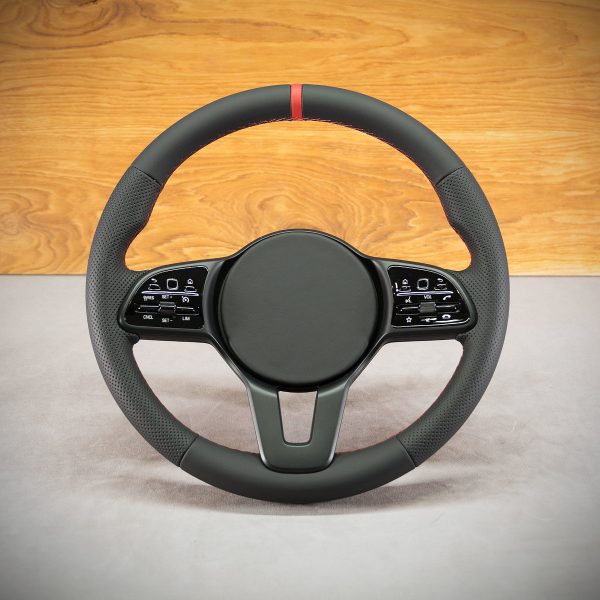 Mercedes-Benz Sprinter steering wheel after upholstery Mercedes-Benz Sprinter steering wheel after upholstery