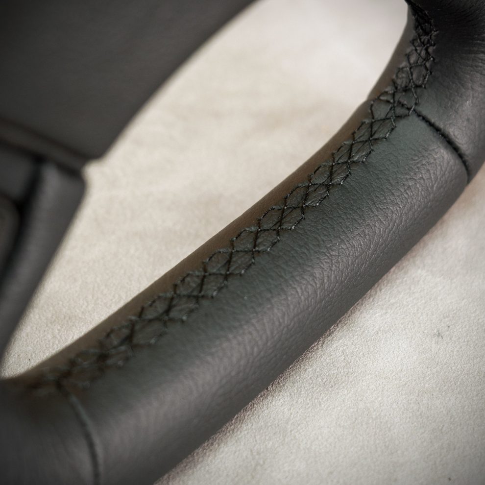 Mercedes-Benz W201 Custom steering wheel