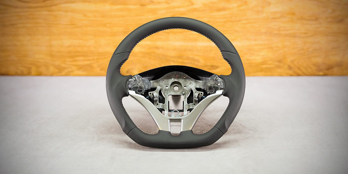 Mitsubishi L200 Custom steering wheel Mitsubishi L200 Custom steering wheel