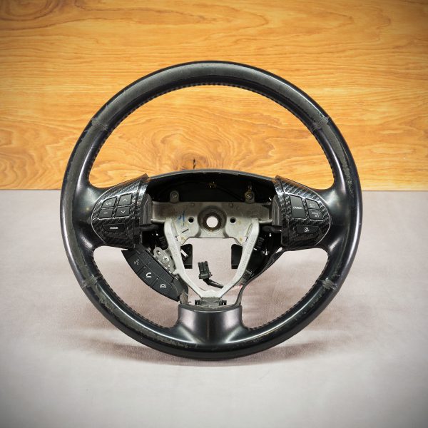 Mitsubishi Lancer steering wheel before modification