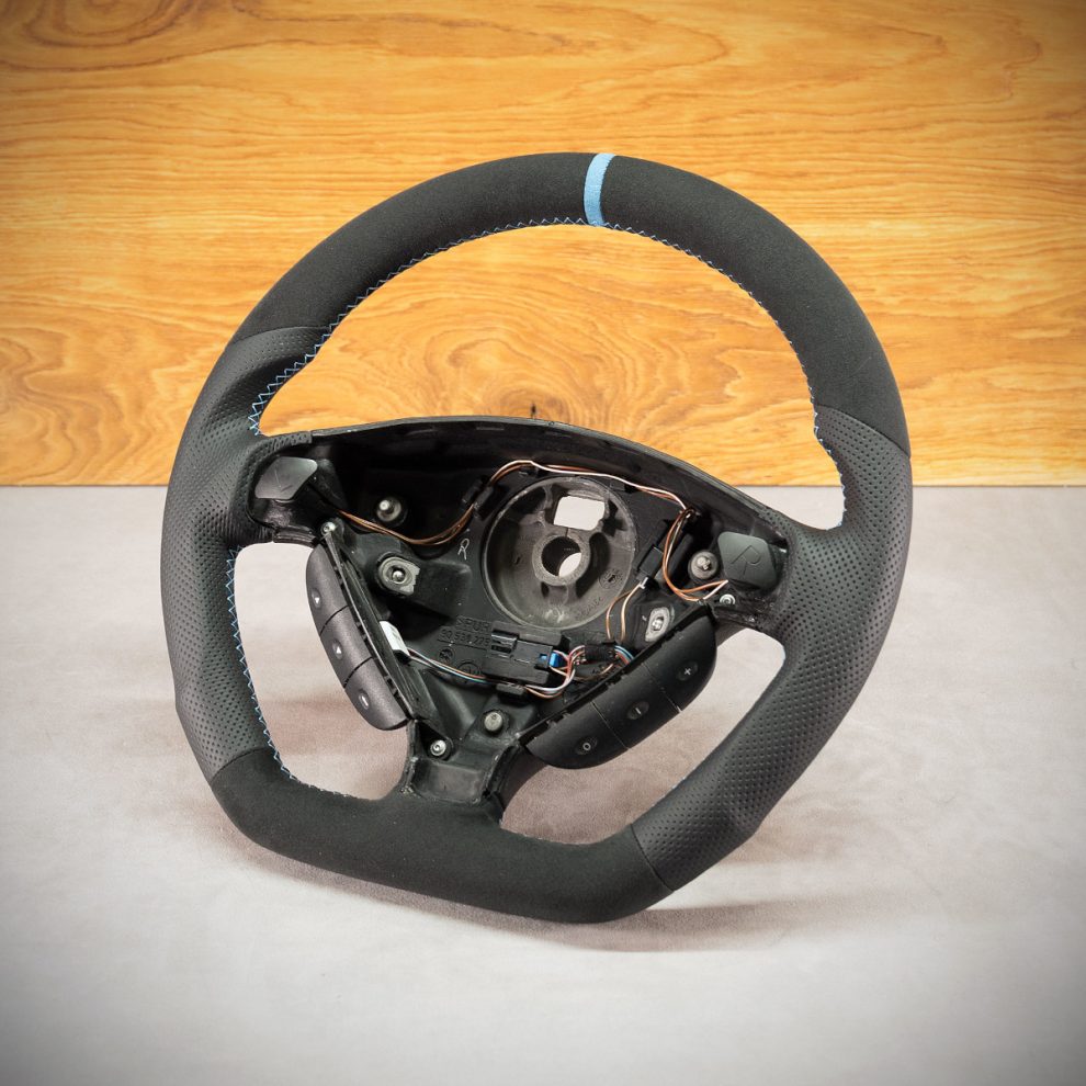 Opel Astra G Custom steering wheel