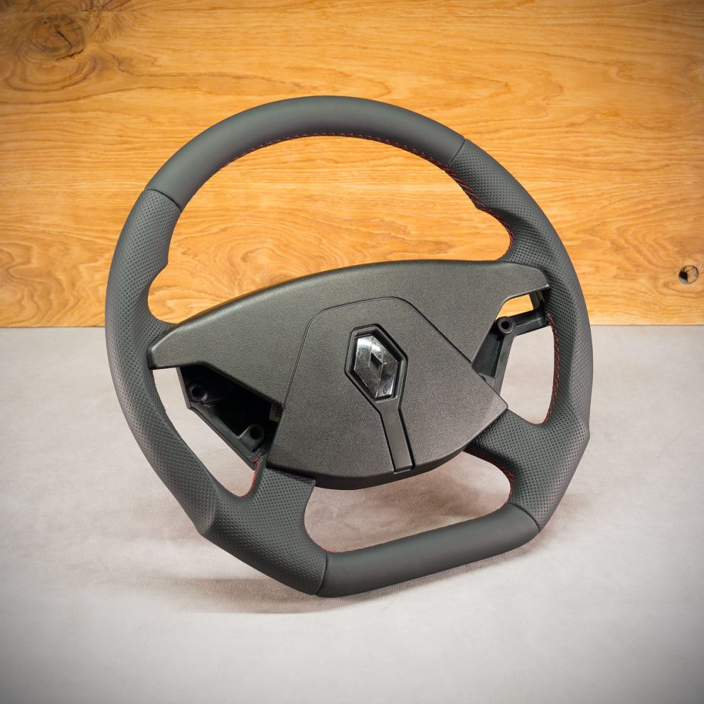 Renault T Custom steering wheel