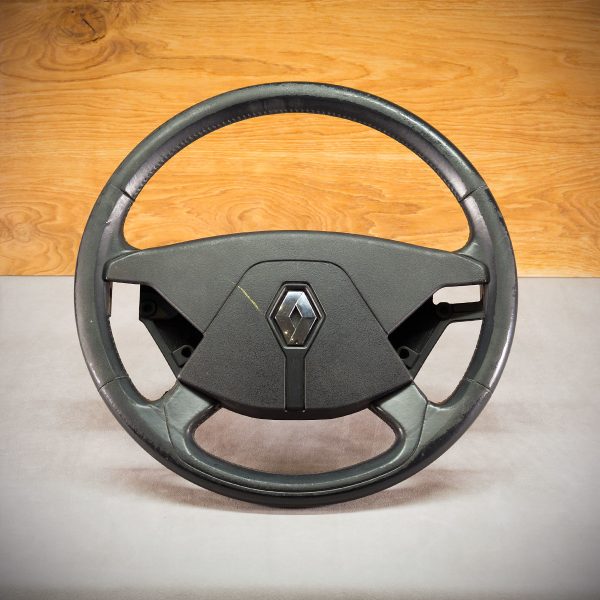 Renault T steering wheel before modification