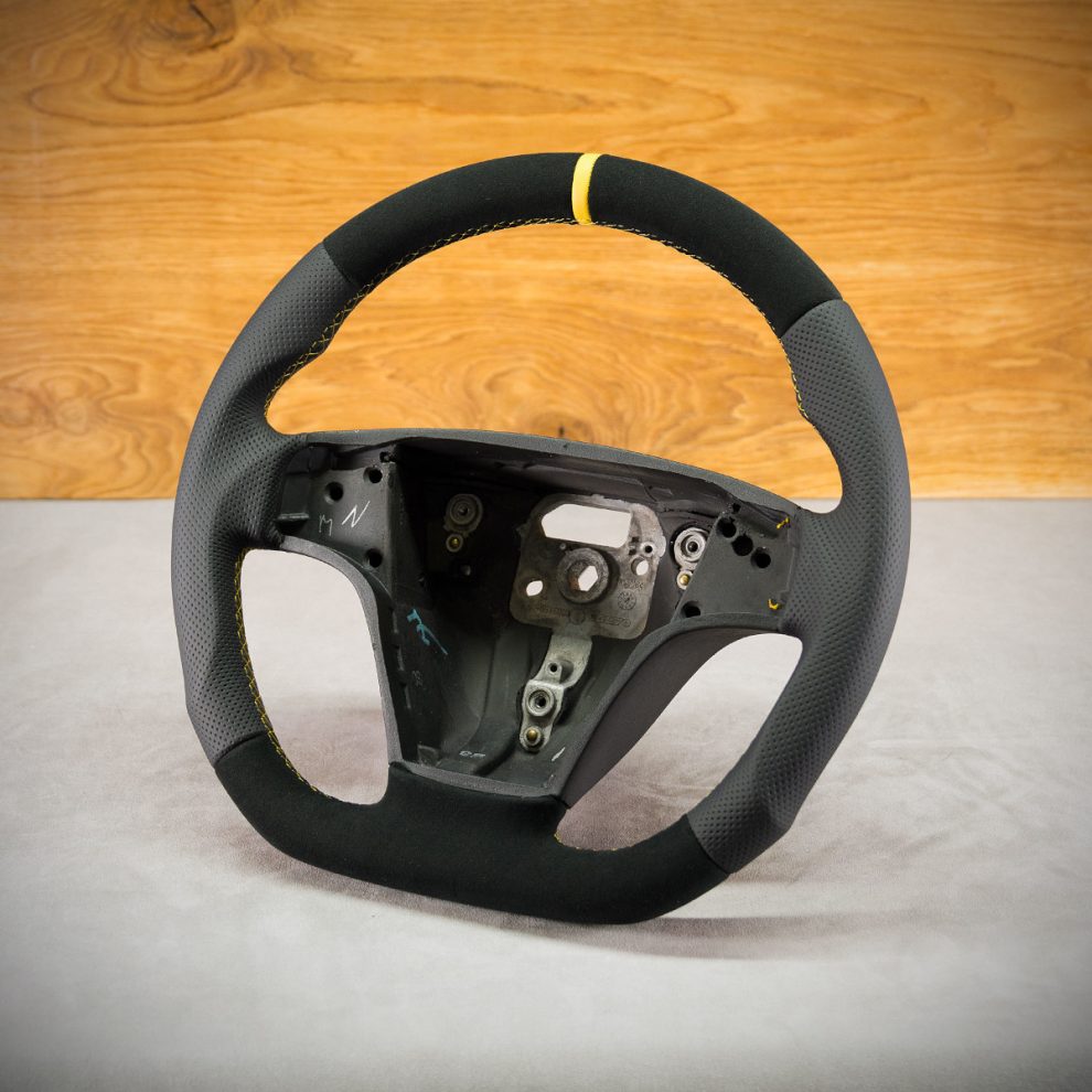 Volvo V50 Custom steering wheel