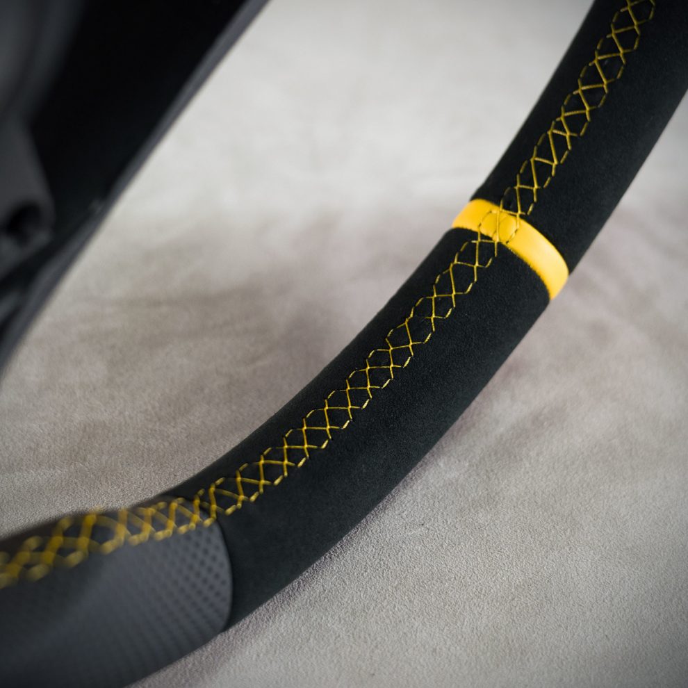 Volvo V50 Custom steering wheel