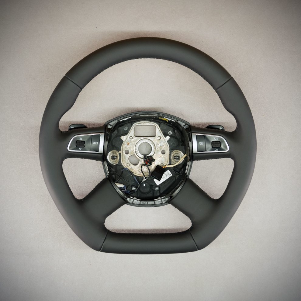 Audi A8 Custom steering wheel