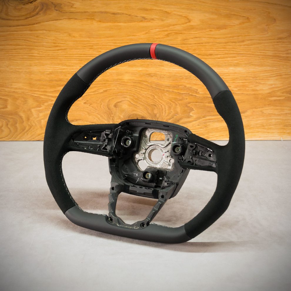 Audi Q8 Custom steering wheel