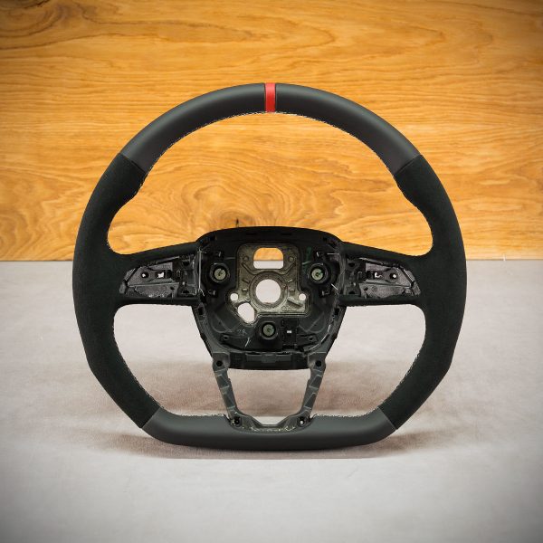 Audi Q8 steering wheel after upholstery Audi Q8 steering wheel after upholstery