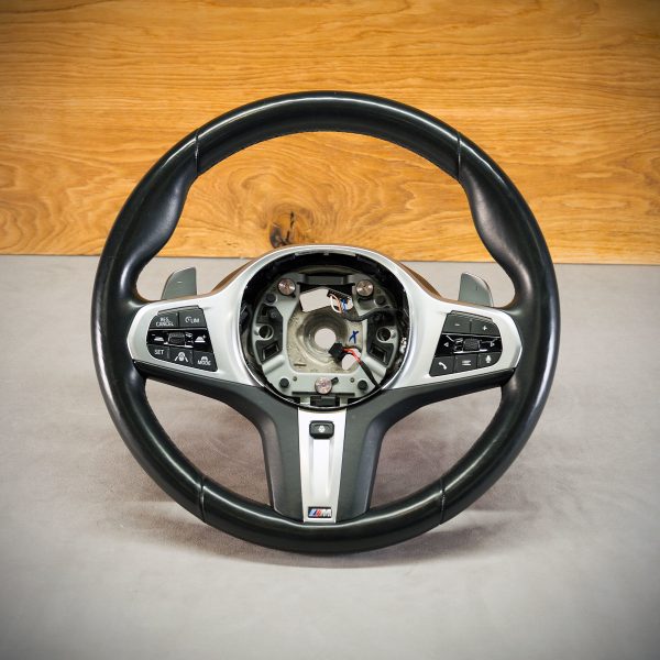 BMW X5 G05 steering wheel before upholstery