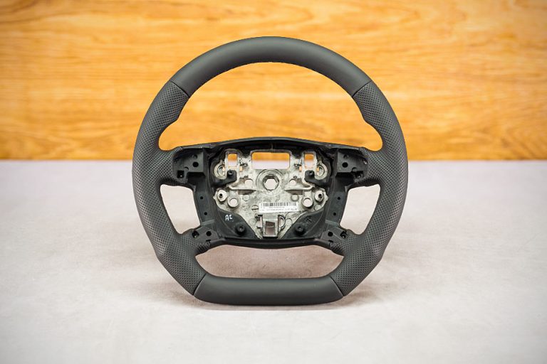 Ford Mondeo Mk4 Custom steering wheel