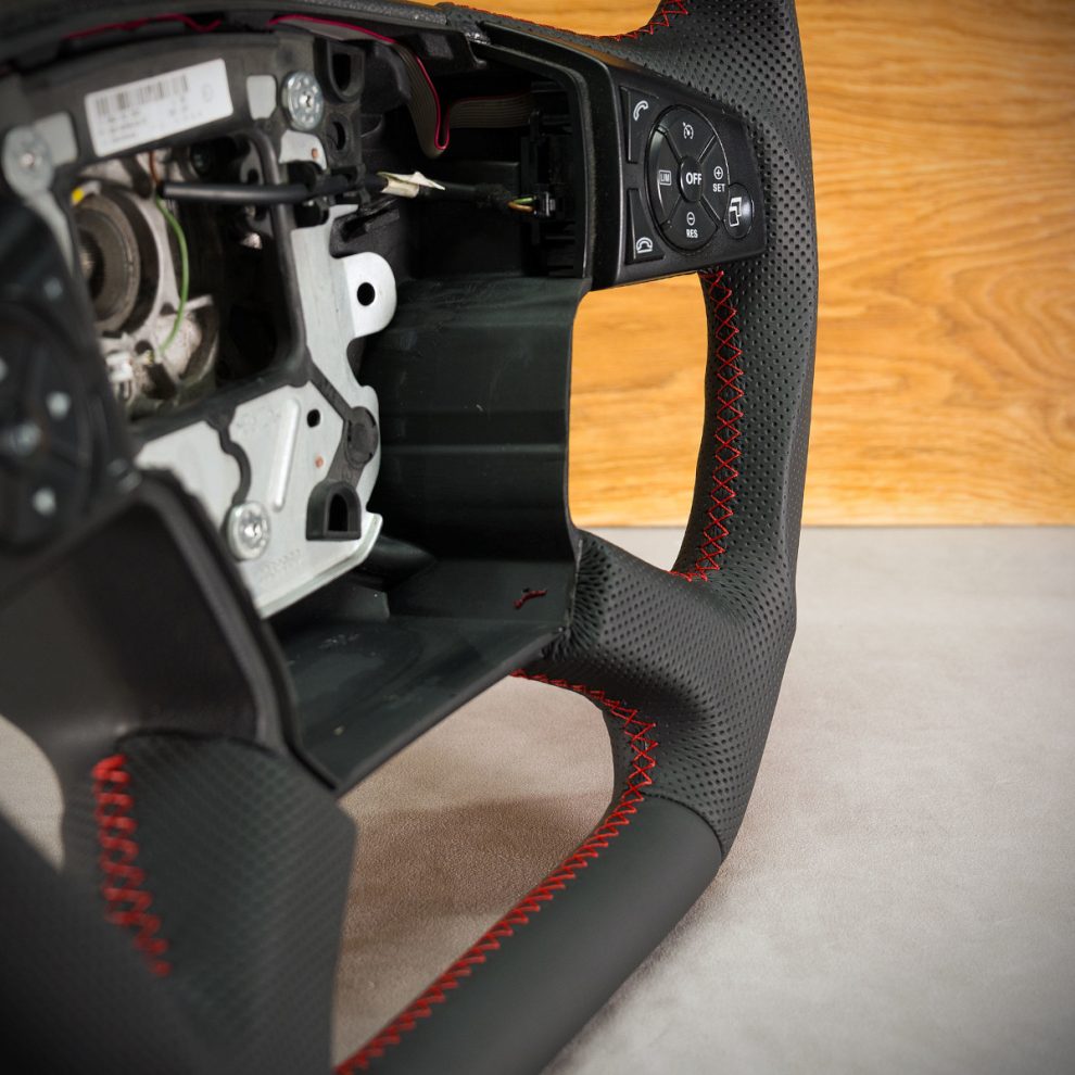 Mercedes-Benz Actros Custom steering wheel