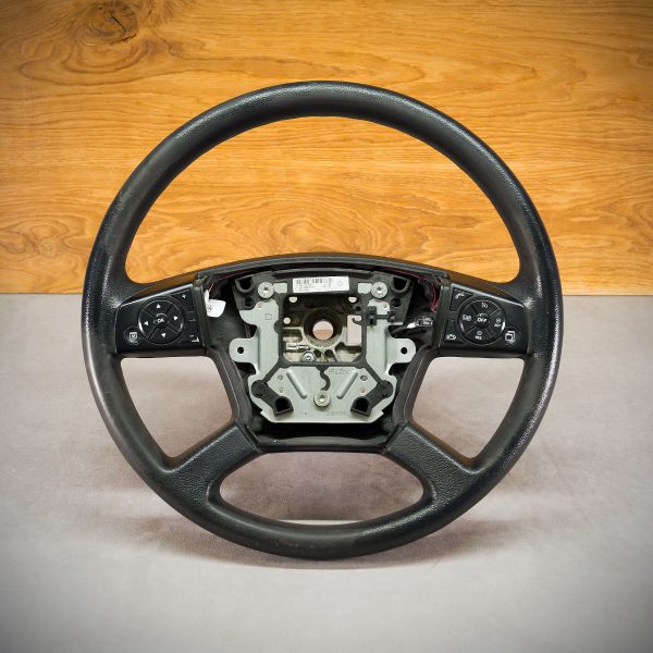 Mercedes-Benz Actros steering wheel before modification Mercedes-Benz Actros steering wheel before modification