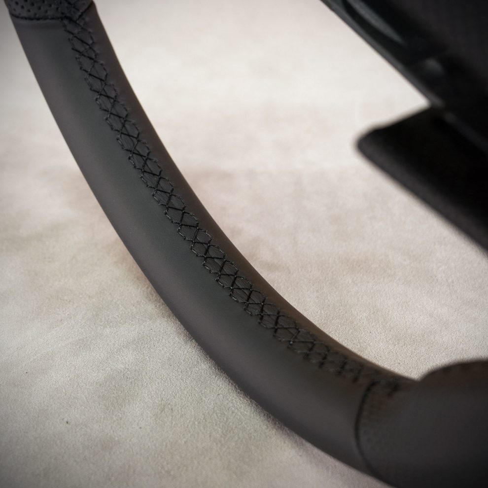 Peugeot 508 Custom steering wheel