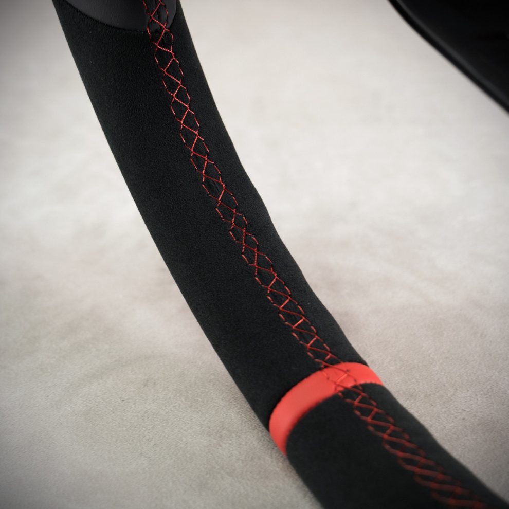 RAM 1500 Custom steering wheel