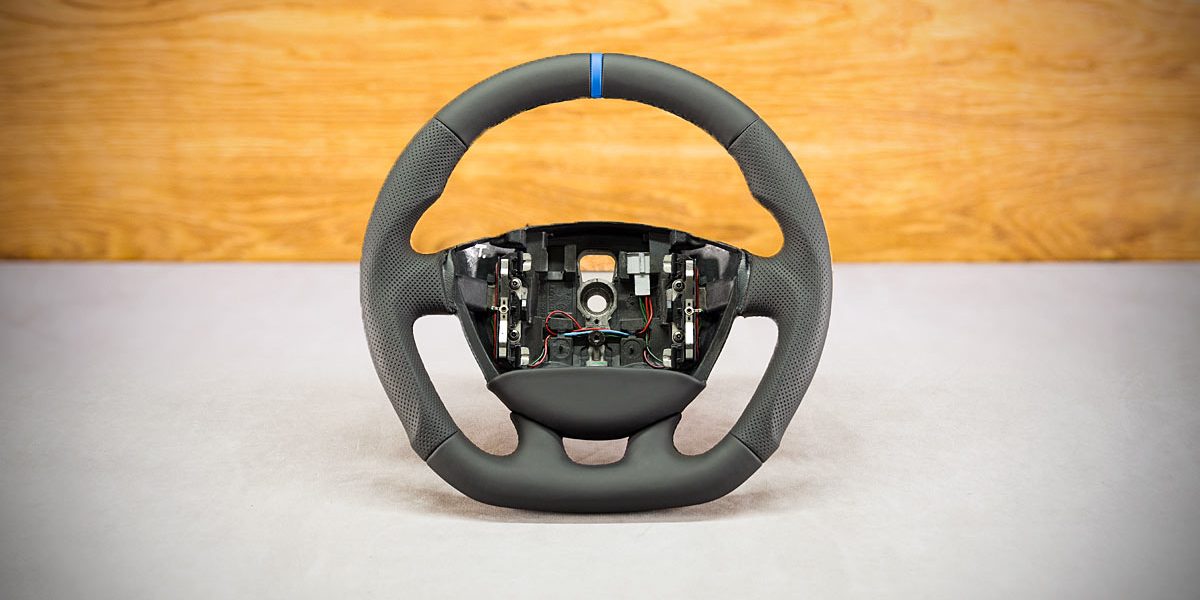 Renault Trafic II Custom steering wheel