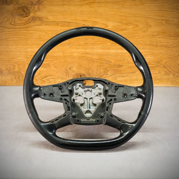 Scania NGS steering wheel before modification