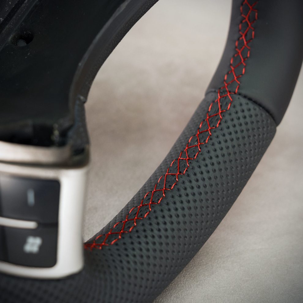 Abarth Grande Punto Custom steering wheel