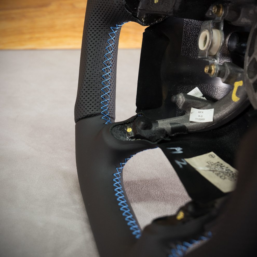 Chevrolet Corvette C5 Custom steering wheel