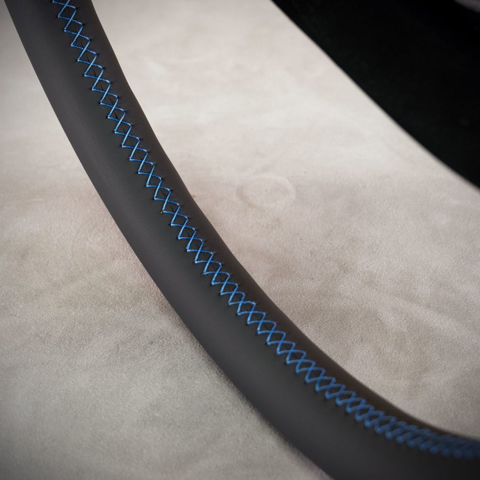 Chevrolet Corvette C5 Custom steering wheel