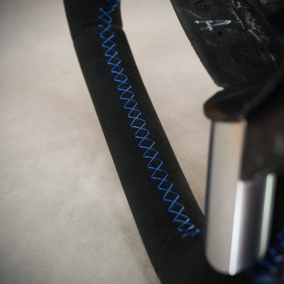 Ford Focus Mk2 Custom steering wheel