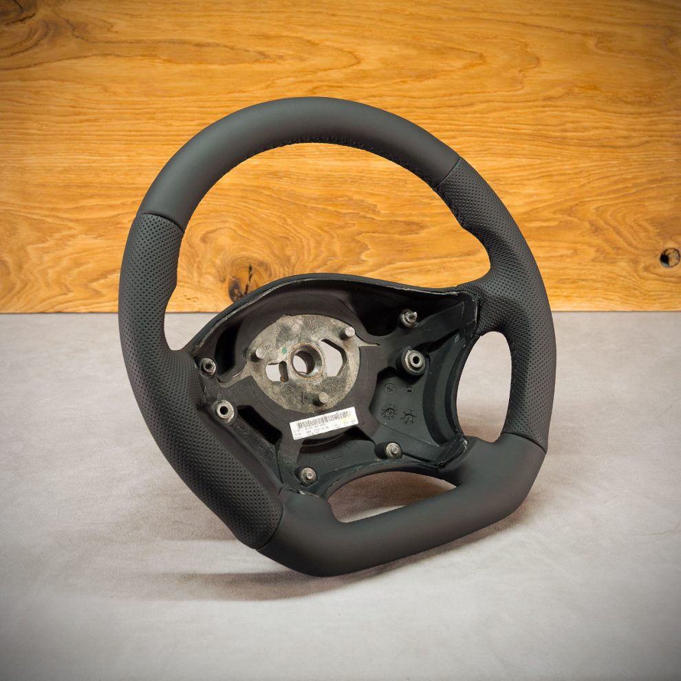 Mercedes-Benz Sprinter Custom steering wheel