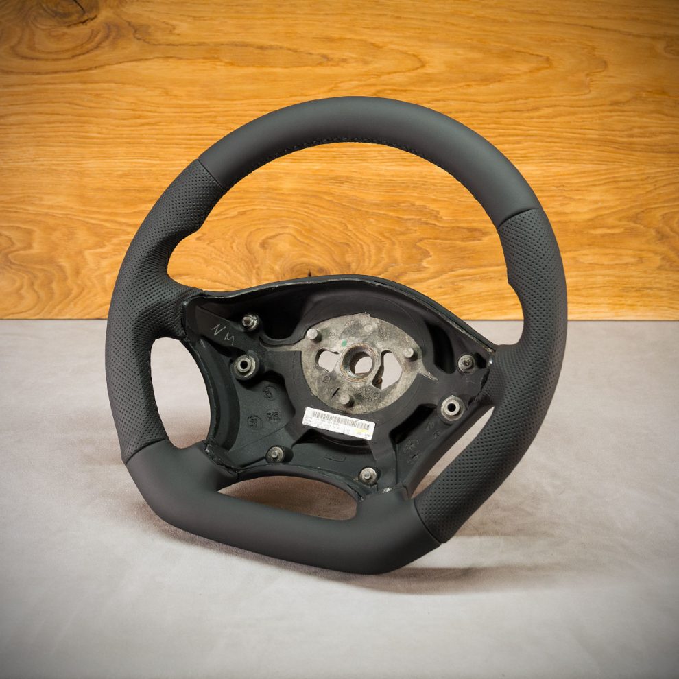 Mercedes-Benz Sprinter Custom steering wheel