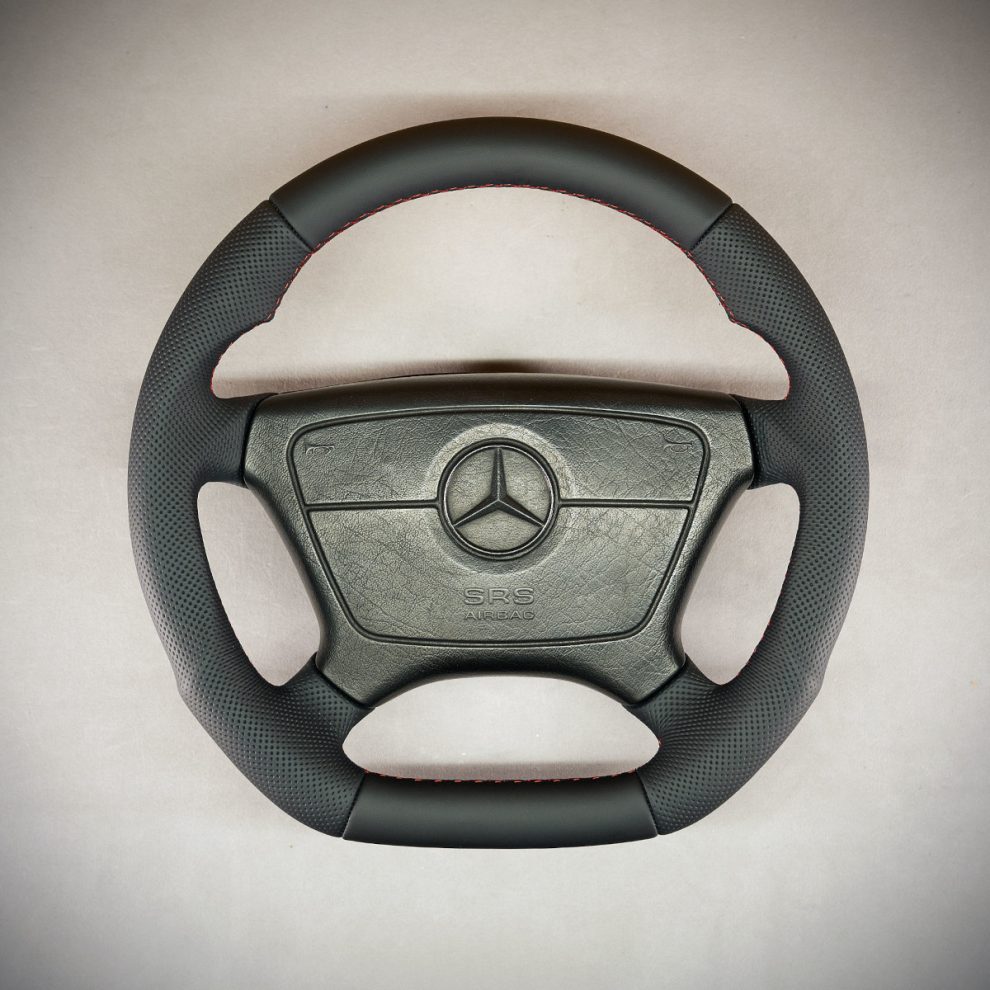 Mercedes-Benz W124 Custom steering wheel