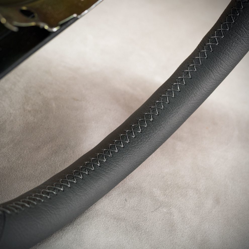 Mercedes-Benz W202 Custom steering wheel