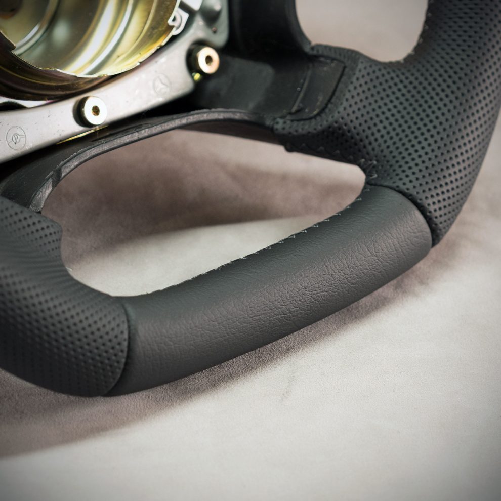 Mercedes-Benz W202 Custom steering wheel