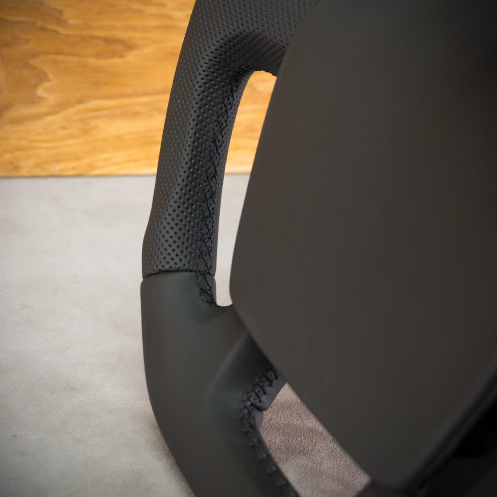 Peugeot Boxer Custom steering wheel