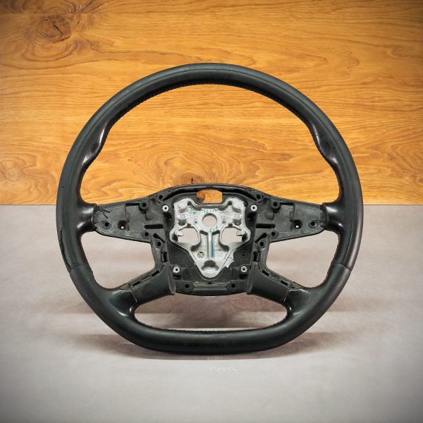 Scania R steering wheel before modification Scania R steering wheel before modification