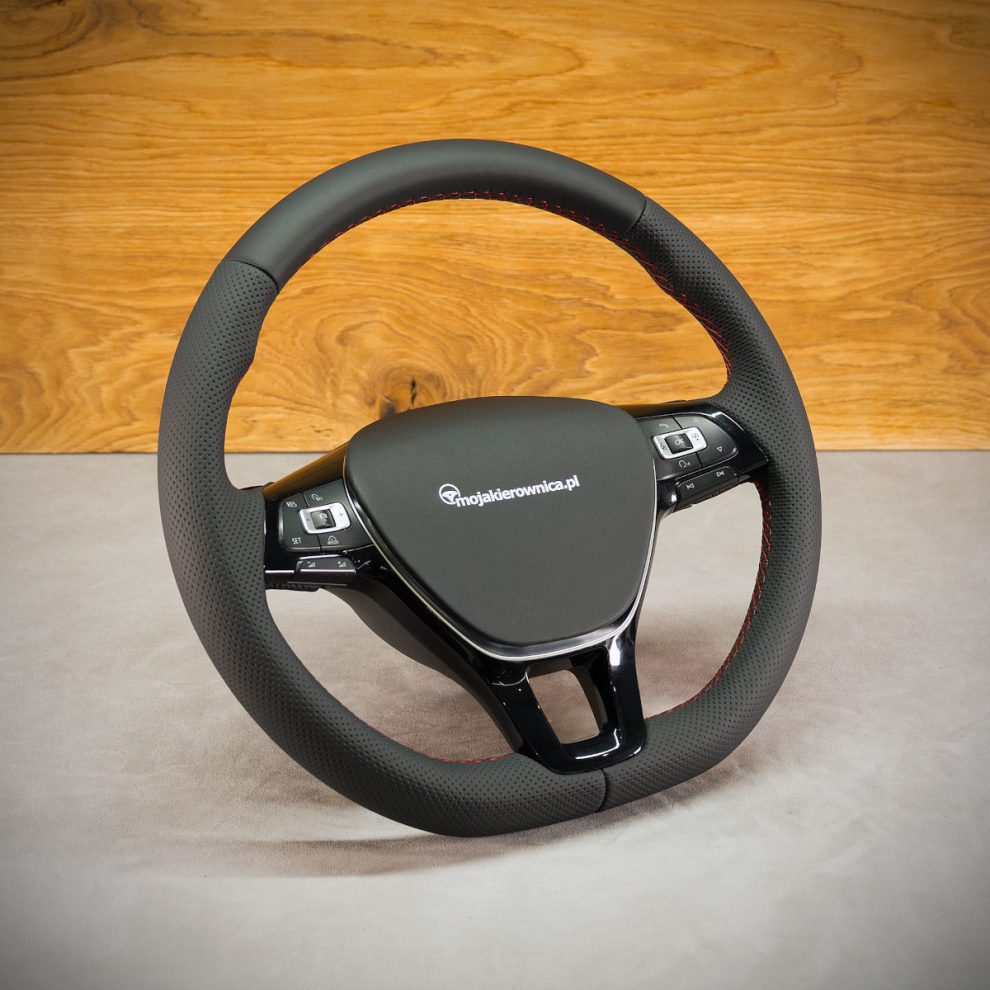 Volkswagen Tiguan Custom steering wheel