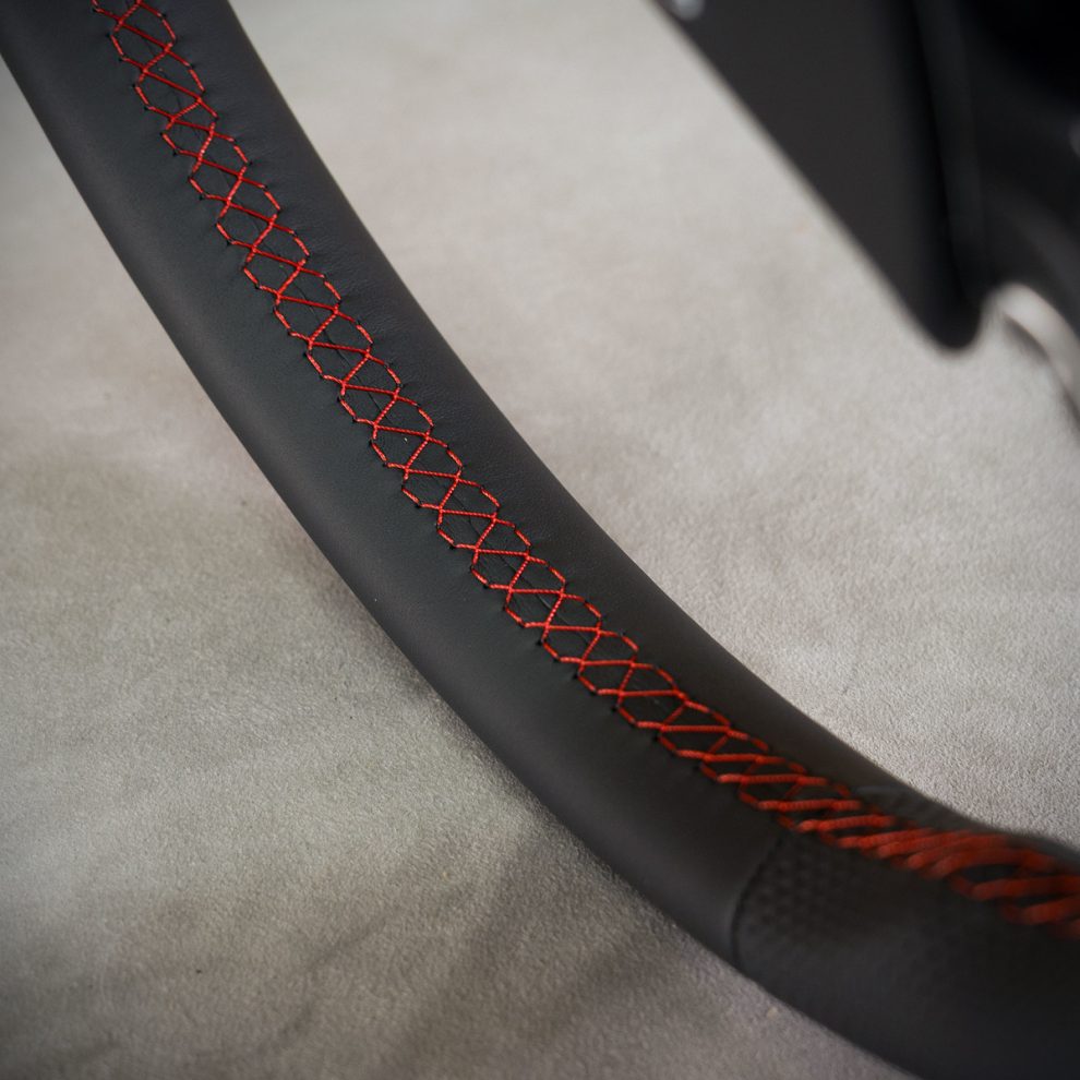 Volkswagen Tiguan Custom steering wheel