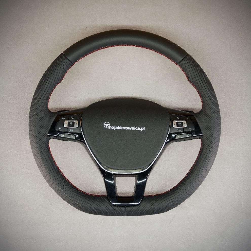 Volkswagen Tiguan Custom steering wheel