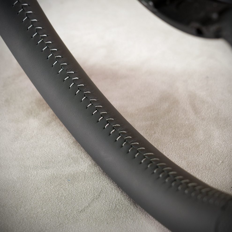 Audi A6 C7 Custom steering wheel