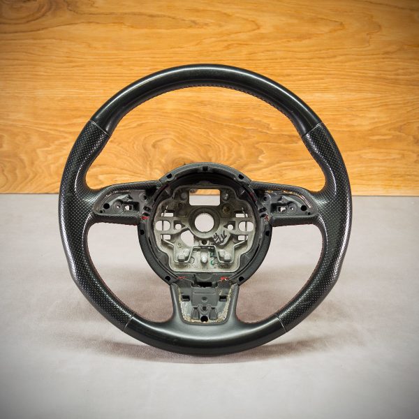 Audi A6 C7 steering wheel before modification