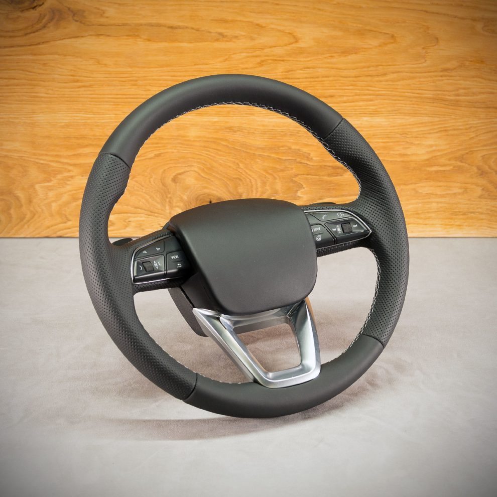 Audi Q7 Custom steering wheel