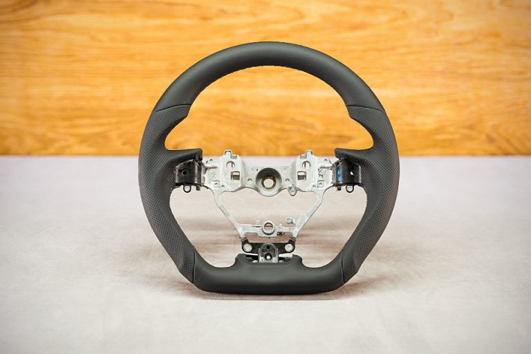 Lexus GS Custom steering wheel