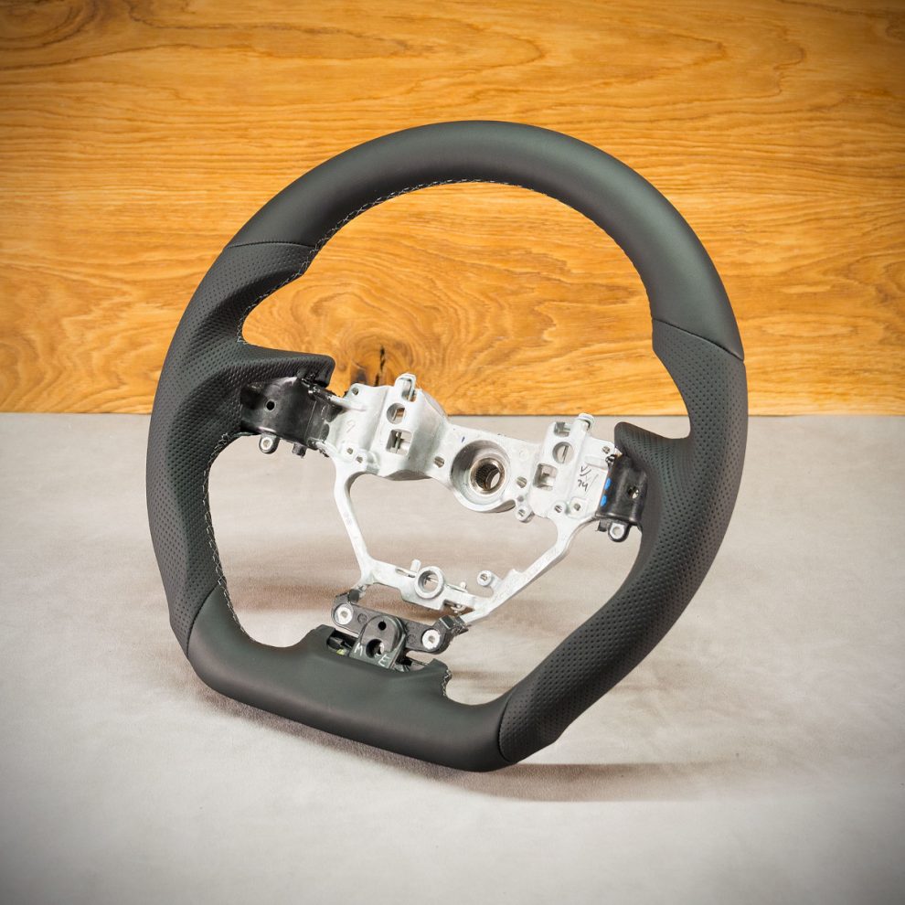 Lexus GS Custom steering wheel