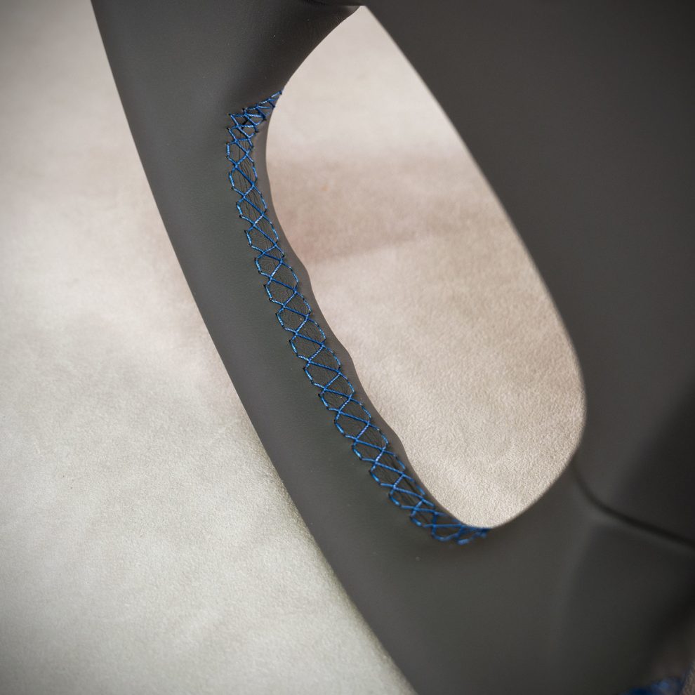 Mercedes-Benz Atego Custom steering wheel