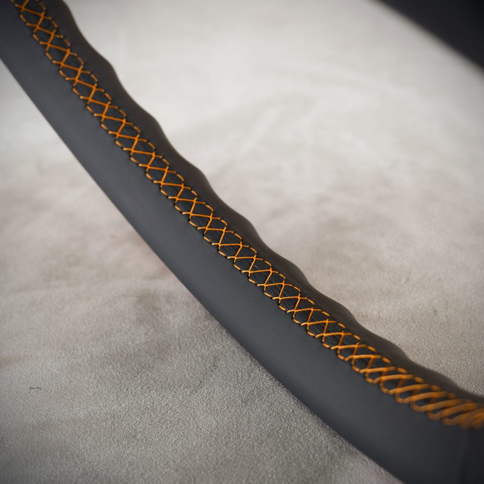 Mercedes-Benz Atego Custom steering wheel